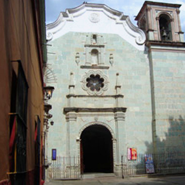 Templo y Ex Convento de Guadalupe o de Betlemitas